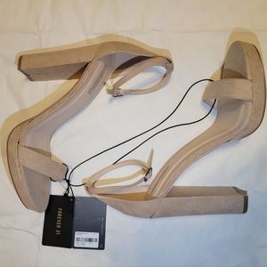 Forever 21 nude heals